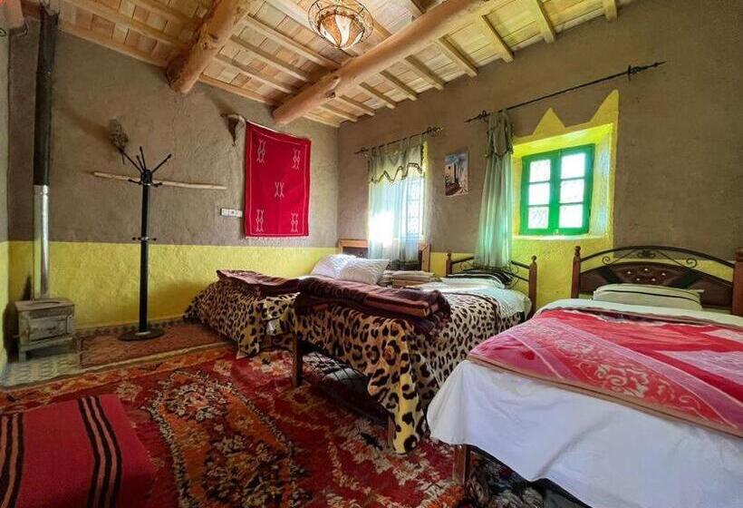 اتاق استاندارد سه نفره, Auberge Palacio Sidi Hamza