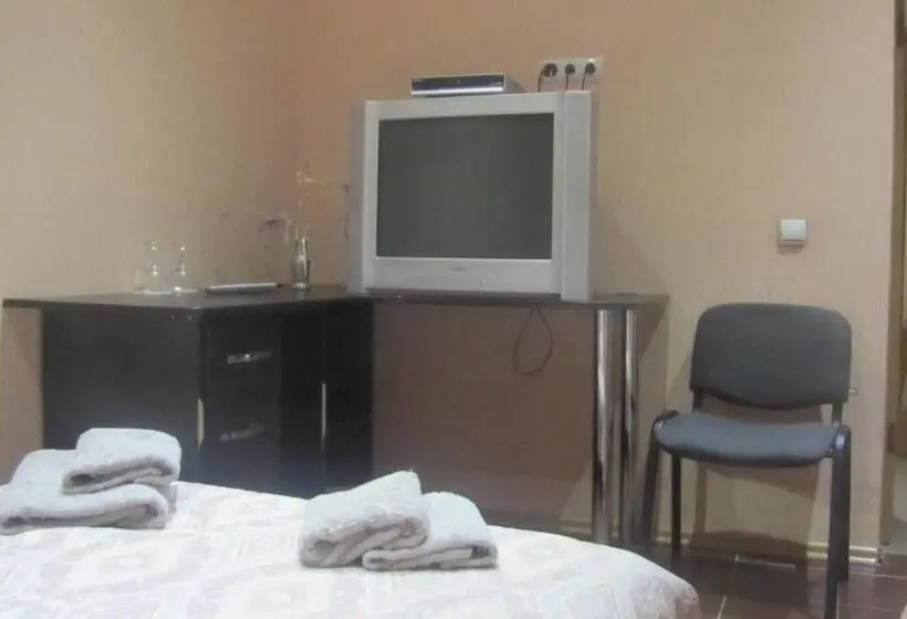 エコノミールーム, Mini Hotel Leon