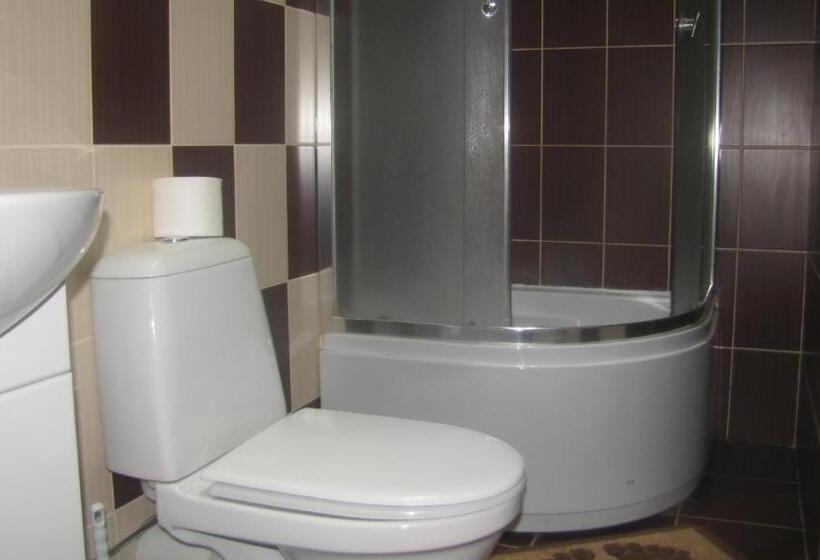 غرفة إقتصادية, Mini Hotel Leon