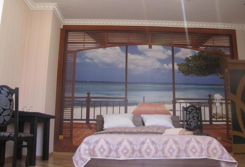 غرفة عائلية, Mini Hotel Leon