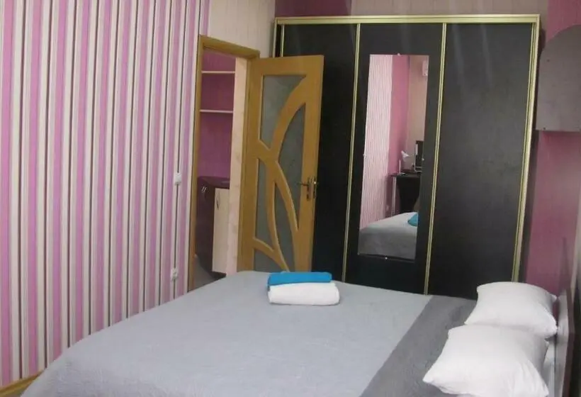 ファミリールーム, Mini Hotel Leon