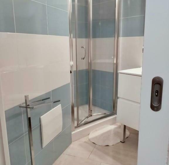 标准间, Mare E Sabbia