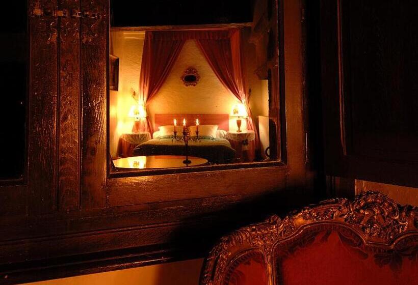 스위트, Château Du Max