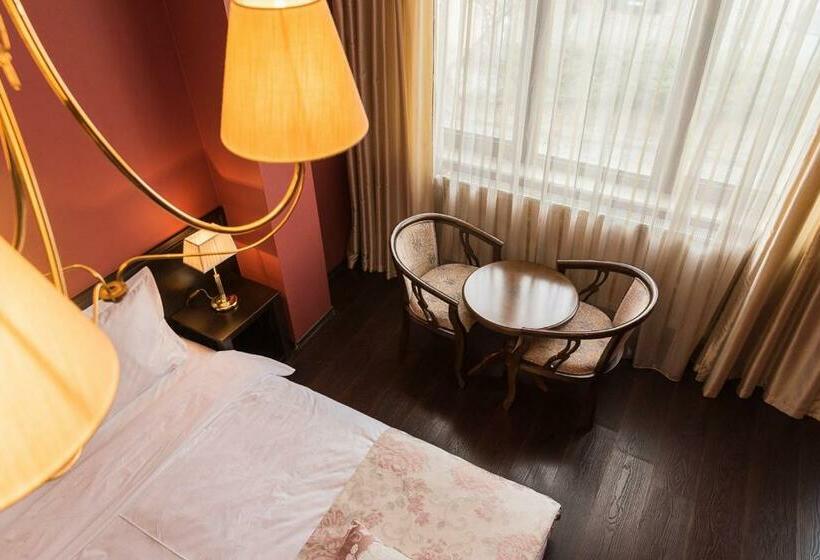 Номер Deluxe с Балконом, Family Hotel Pak Tam