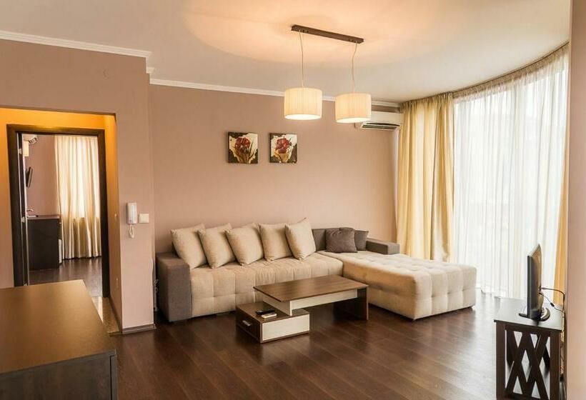 Апартаменты 1 Спальня с Видом, Family Hotel Pak Tam