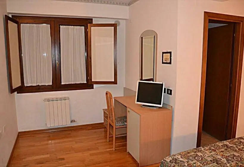 スタンダードルーム, Albergo Due Monti