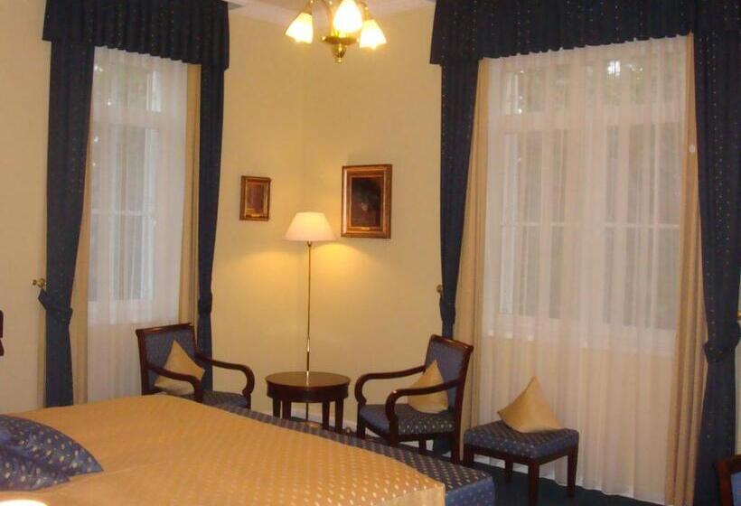 غرفة ديلوكس, Château Visz