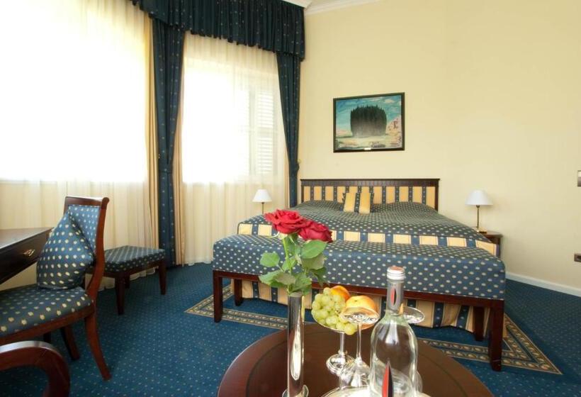 Номер Deluxe, Château Visz