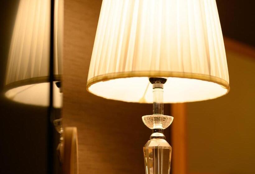 デラックスルーム, Sabae City