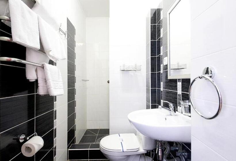 Люкс, Kook Hotel & Rest