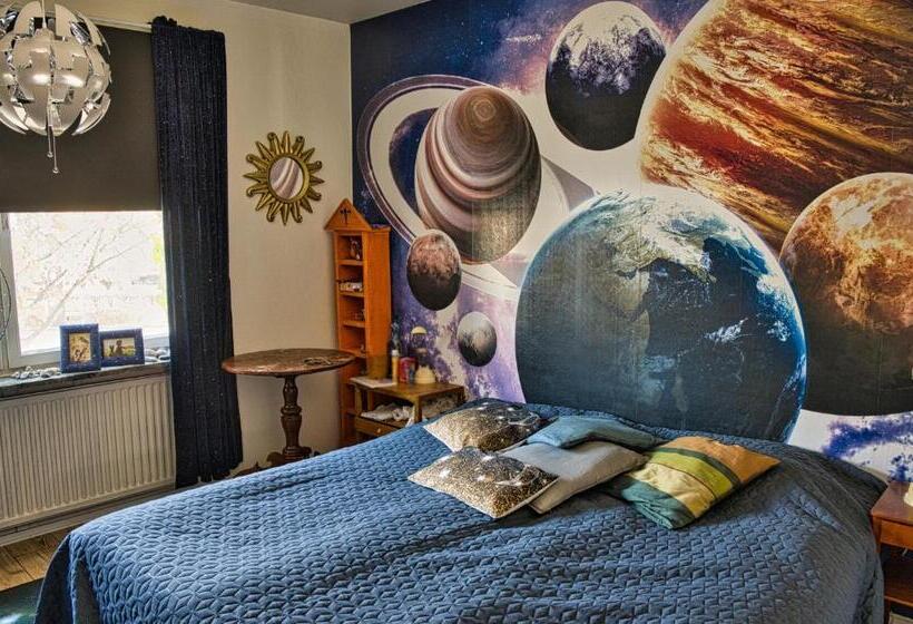 غرفة كلاسيكية ثلاثية, Bed And Books På österlens Gästhärbärge