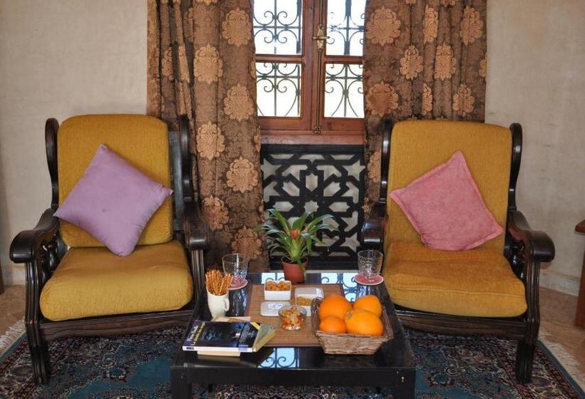 سوییت با چشم‌انداز کوه, Teacook Marrakech