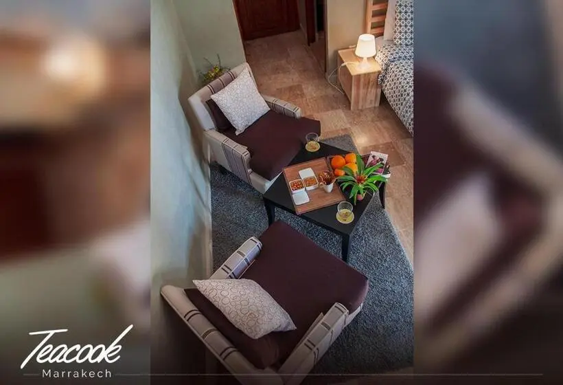 プールビュージュニアスイート, Teacook Marrakech