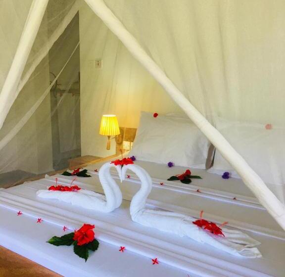 جناح عائلي, Pemba Paradise