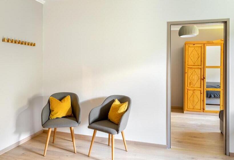 패밀리 룸, Das Schider   Boutique Apart