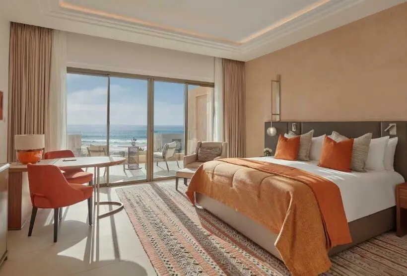 キングサイズベッドのスタンダードルーム, Fairmont Taghazout Bay