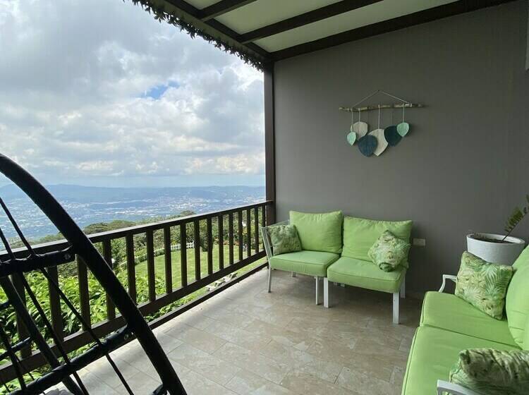 اتاق استاندارد با چشمانداز شهر, Verdant Hotel & Holistic Experience