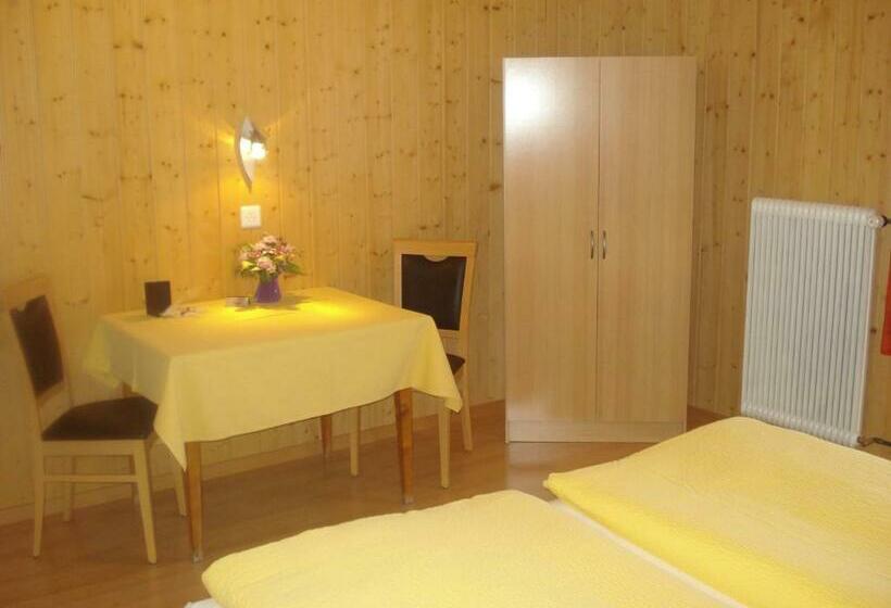 Standardzimmer mit Balkon, Gasthof Zum Bären