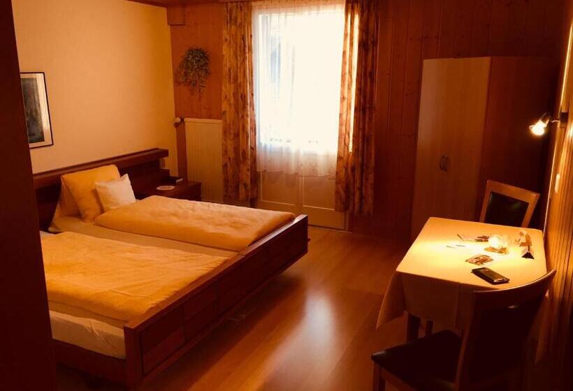 Номер Стандарт с Балконом, Gasthof Zum Bären