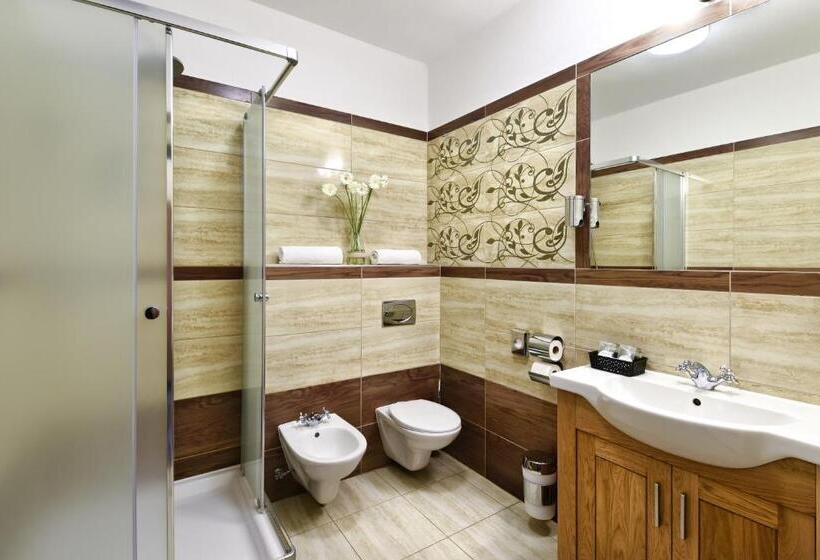 חדר סופריור, Rezort Masarykov Dvor