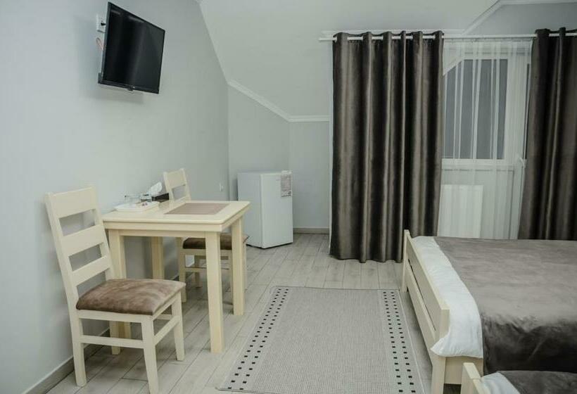 غرفة ديلوكس ثلاثية, Viza & Spa