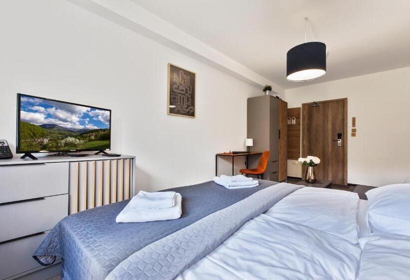 标准间, Zerrenpach Látky