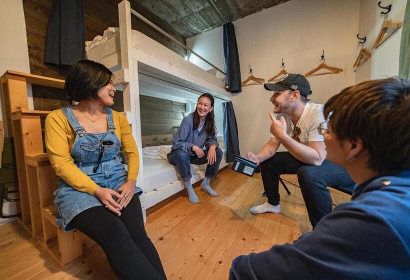 חדר משפחתי חדר אמבטיה משותף, Ichi The Hostel