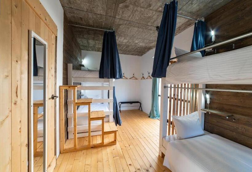 Семейный Номер Совместный Санузел, Ichi The Hostel