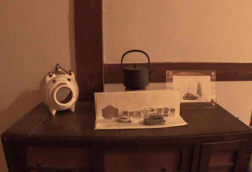 이코노미 트리플 룸, 古民家ゲストハウス ナマケモノ