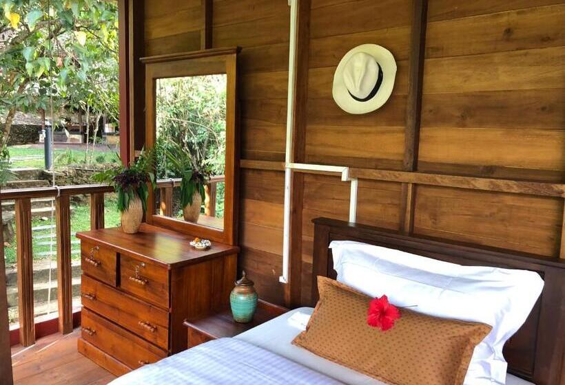 اتاق استاندارد سه نفره, Wanakaset Forest Glamping