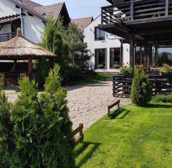 Номер Deluxe, Casa Drumetului