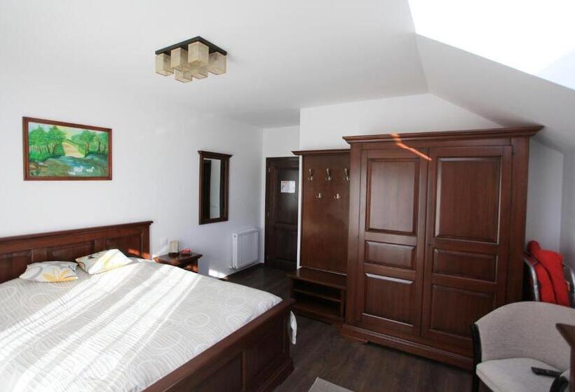 패밀리 룸, Pensiunea Livada Bunicului