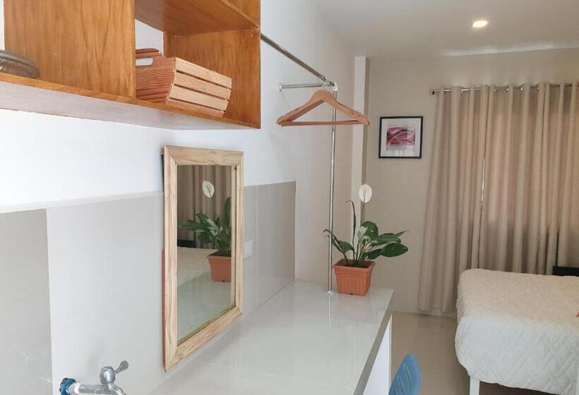 اتاق استاندارد, Borj Place