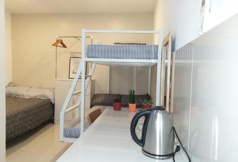 اتاق خانوادگی, Borj Place