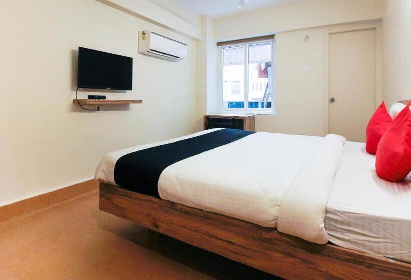 Quarto Basic, Capital O Sri Suprabhat Grand Near Kachiguda Railway Station