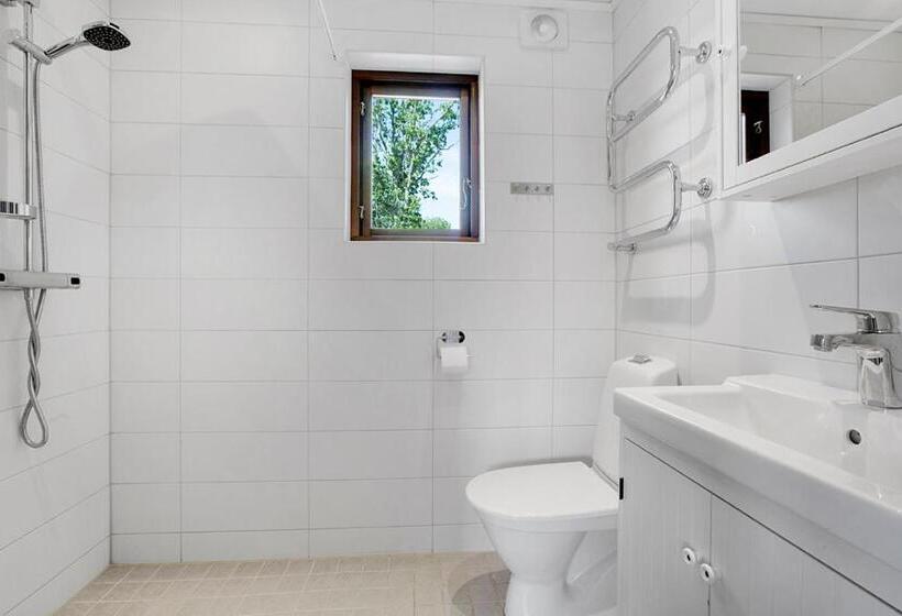 غرفة ديلوكس عائلية, Fide äventyrsby & Camping