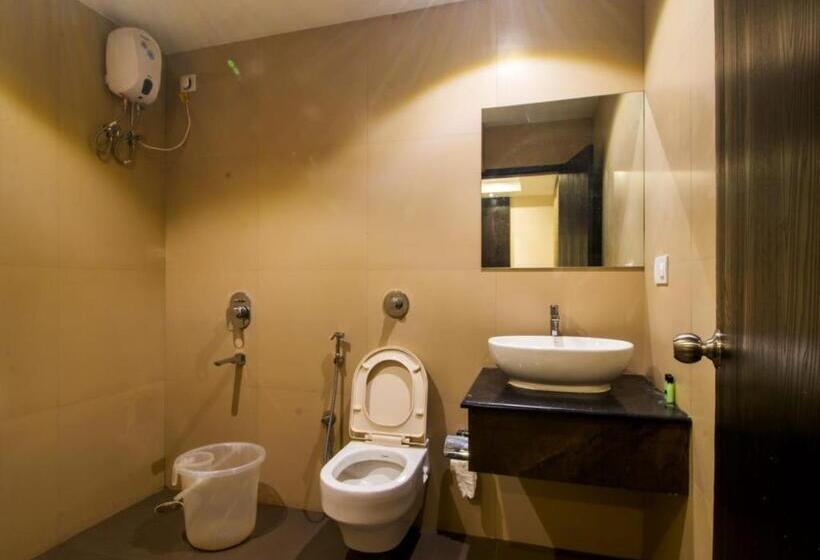 Family Suite, Horizon Hues