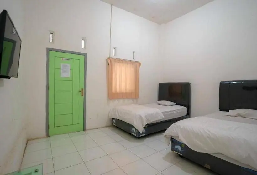 ファミリールーム, Lyfriska Residence Lampung Redpartner