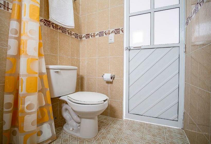 Семейный Номер, Oyo  Posada San Vicente