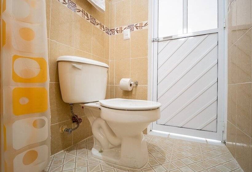 חדר סטנדרט לשלושה, Oyo  Posada San Vicente