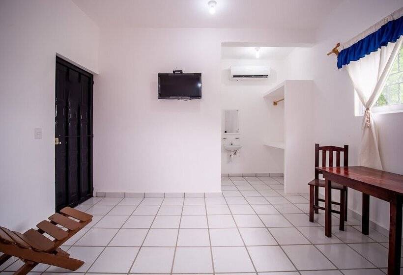 غرفة قياسية ثلاثية, Oyo  Posada San Vicente