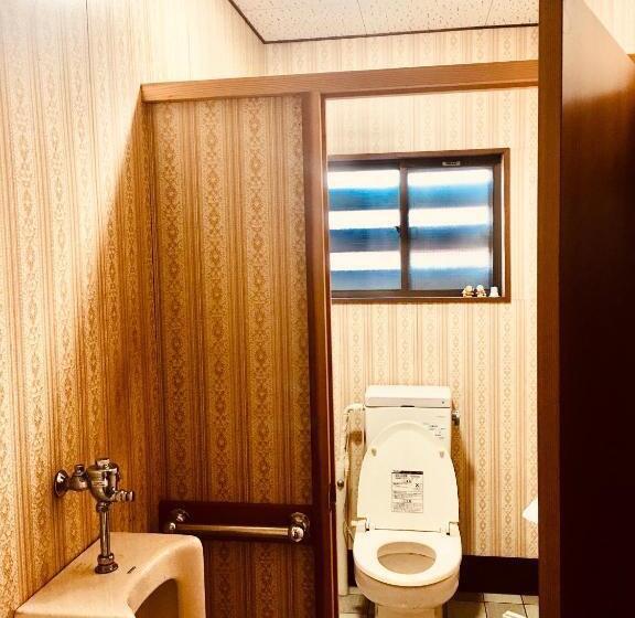 חדר סטנדרט לשלושה, オイソ