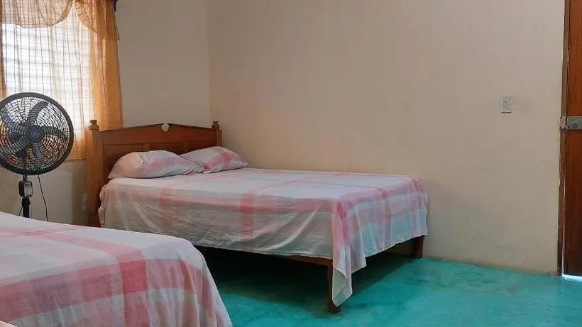 スタンダード4人部屋, Posada Tzeltal