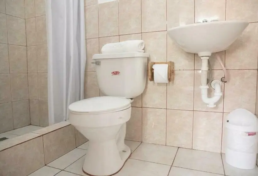 Deluxe Zimmer, Chasky