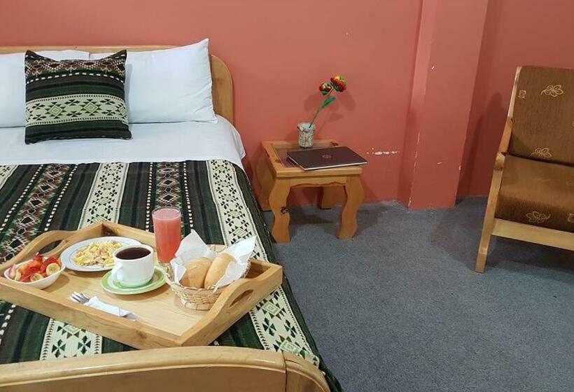 Deluxe Zimmer, Chasky