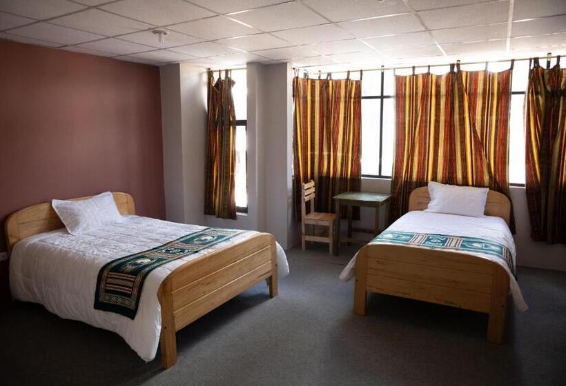 Deluxe Familienzimmer, Chasky