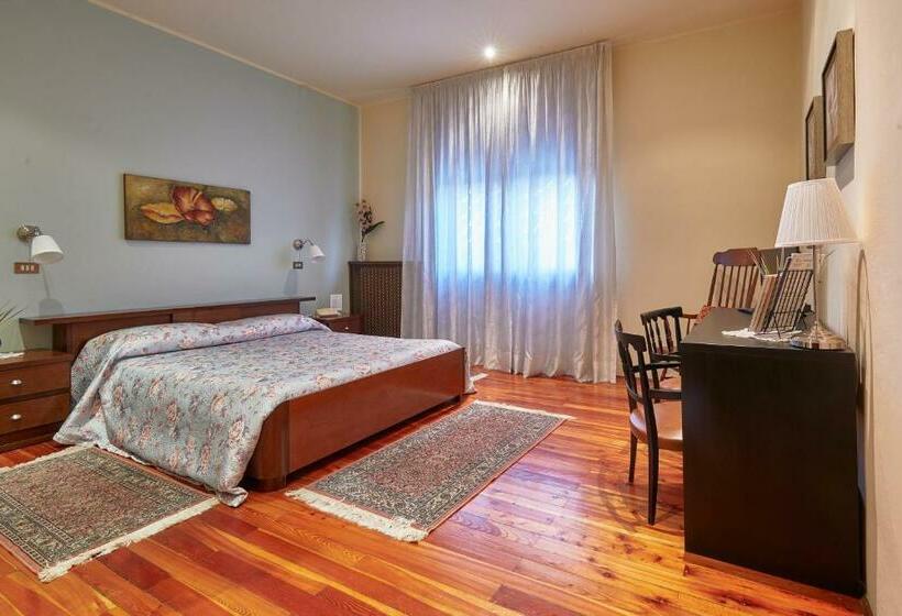 חדר דלוקס, Albergo Europa