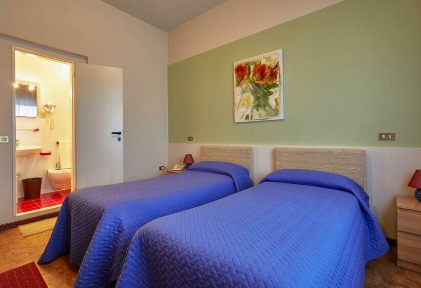 חדר סטנדרט, Albergo Europa