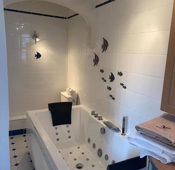 Семейный Полулюкс, Chateau Du Boulay Morin