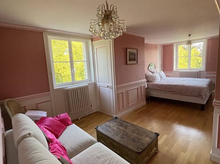 Семейный Номер, Chateau Du Boulay Morin